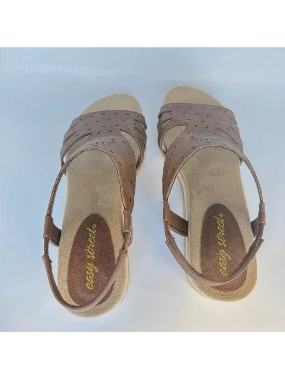Easy Street Fran Wedge Sandals Tan Brown Pleather Shoes Size 8.5